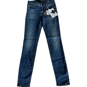Armani Exchange J01 Skinny Jeans Premium Denim Sizes 26, 27, 28, 29, 30 NWT